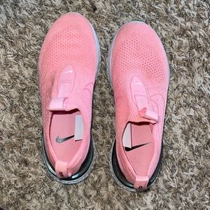 Pink slip on Nike shoes, 6- Nike epic react phantom fly knit